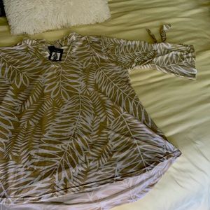 Women’s XL blouse